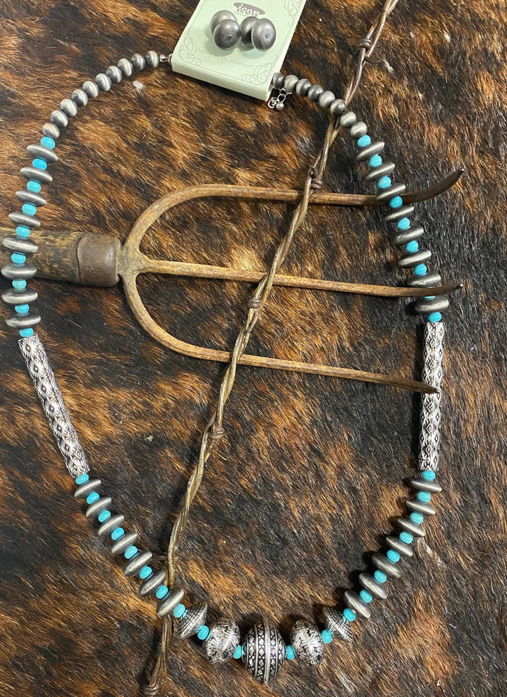 Western Beaded Necklace Set