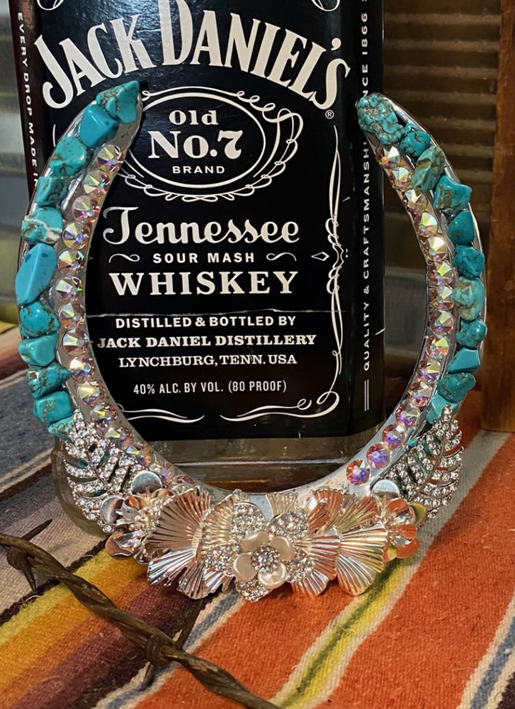 Western Turquoise Flower Horseshoe