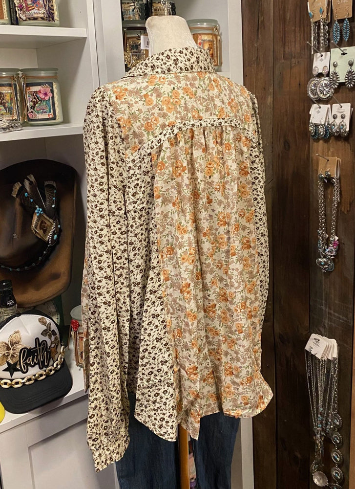 Western Floral Button Down top