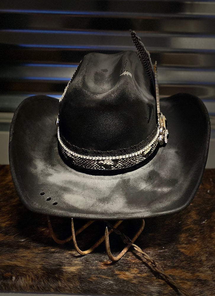 The Man In Black - Distressed Hat