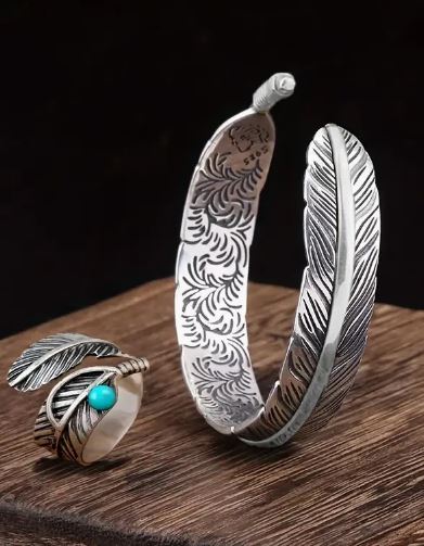 Feather Ring & Bracelet Set