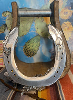 Elegant Western Horseshoe