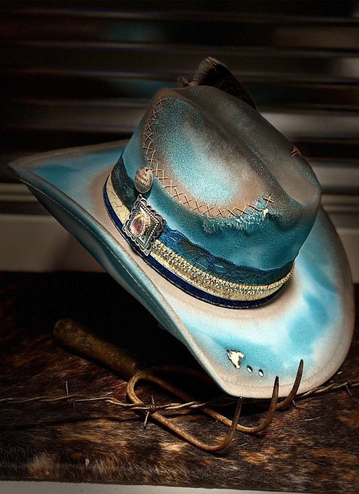 The Senorita Distressed Hat